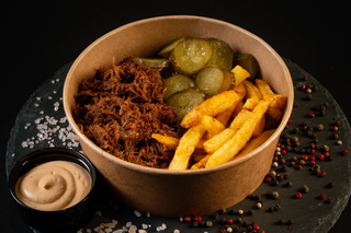 Meniu Slow-Cooked Pulled Beef