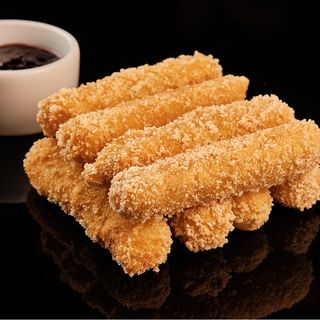 Сирні палички з ягідним топінгом (180г)