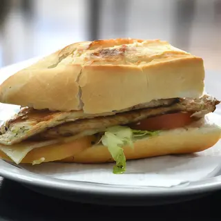Bocadillos Pechuga A La Plancha