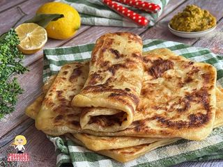 Pane arabo sfogliato