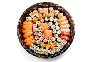 207. Sushi party 68 pezzi
