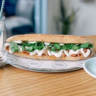 Bocadillo La Abuela (Entero)