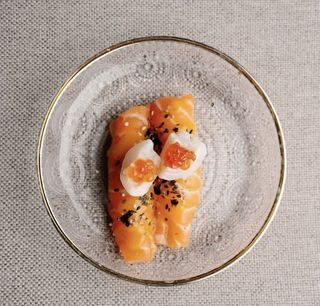 Nigiri Łosoś Mango