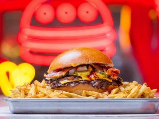 COMBO BACON CHEESE BURGER