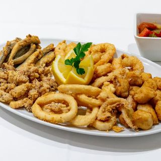 Fritura del puerto (ideal para compartir)