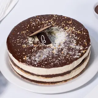 Pastís De Xocolata Amb Avellanes Gran (8 A 10 Persones)