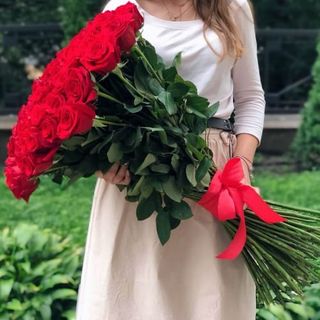 35 წითელი ვარდი /35 Red roses