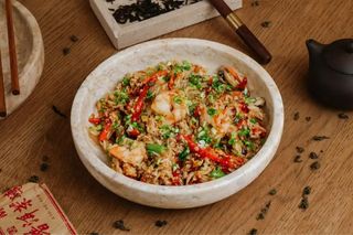 Smażony ryż z krewetkami