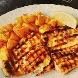 Нилски костур с картофи соте (450г)