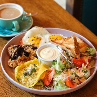 Сніданок Добра бабуня