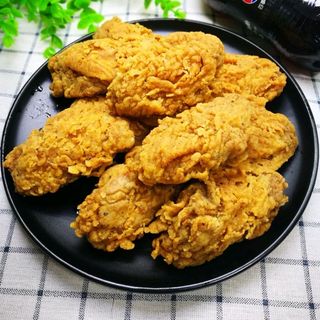 Alitas De Pollo Fritas (2 Uds.)