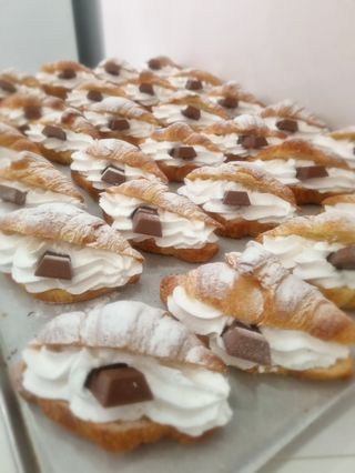 Bandeja de 6 Croissanitos Nata con Kinder 