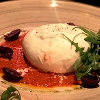 Ensalada De Burrata