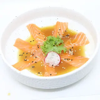 45 Carpaccio salmone