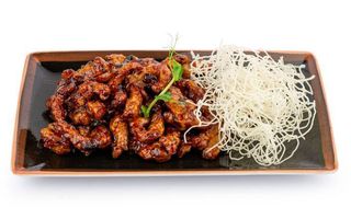 210.Chrupiąca Wieprzowina po syczuasku(320g)