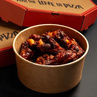 ქათმის ფრთები ბარბექიუს სოუსში