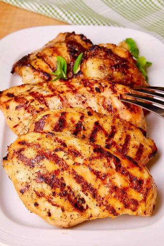 Signature grilled cut chicken