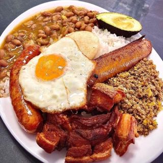 Bandeja Paisa