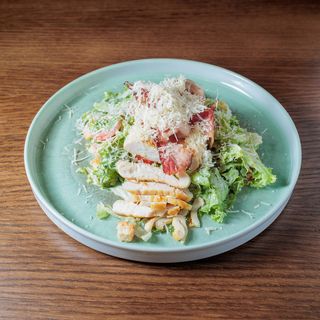 Caesar salata