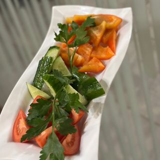 Асорті зі свіжих овочів 