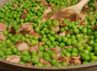 Guisantes Con Jamón