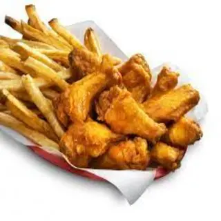 Alitas con patatas (6 Uds.)