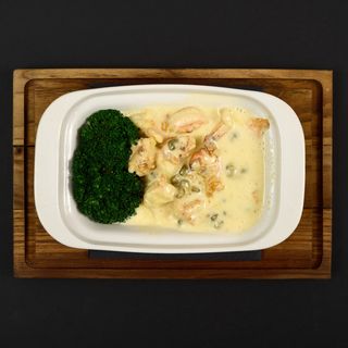 Losos u sosu od kozica