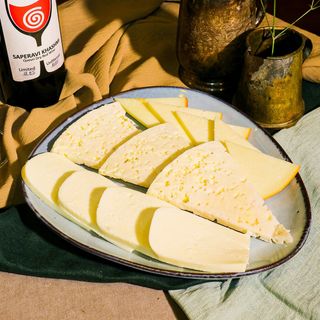 ქართული ყველის ნაირსახეობა