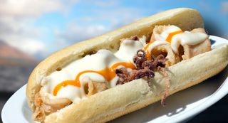 Bocadillo De Chipirones Bravos