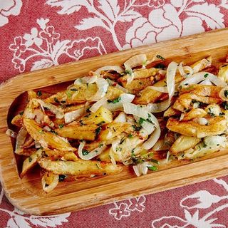 კარტოფილი ოჯახურად შემწვარი