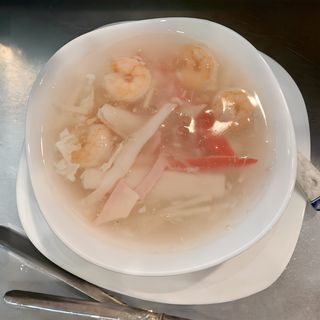 17. Супа от морски деликатеси (500гр)