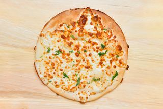 Пърленка с кашкавал