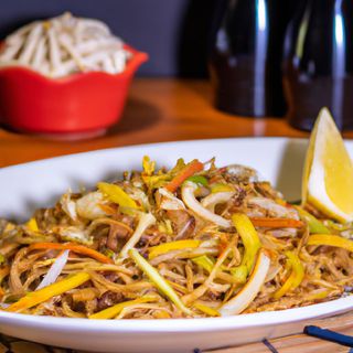 Tallarines A La Tie Ban