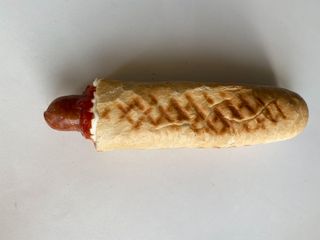 Хот-дог Французький з мюнхенською ковбаскою 