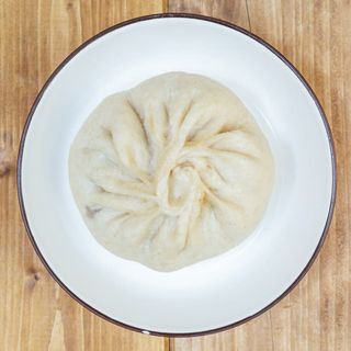 Baozo ripieno con pancetta di maiale