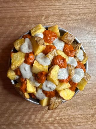Patatas Bravas Con Alioli Trufado