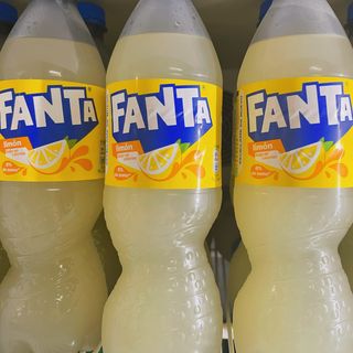 Fanta de limón 500 ml