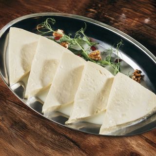 ყველი სულგუნი 