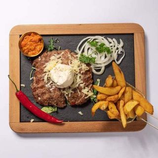 Gurmanska pljeskavica 300g