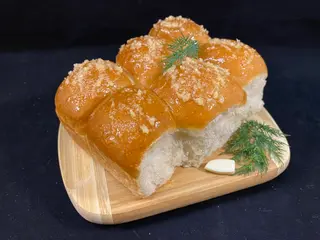 Пампушки з часником (80г)