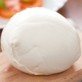 mozzarella di bufalla