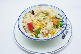 Orez cu fructe de mare