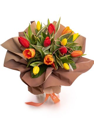 Buchet lalele „Primăvară în dar"