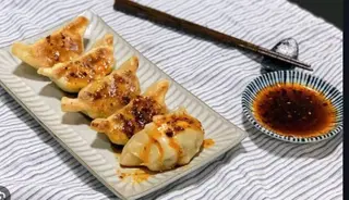 7. Gyozas de Vegetais