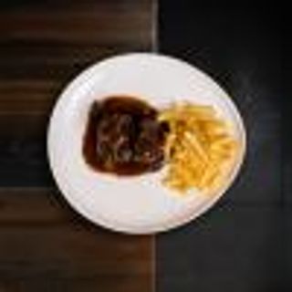 Rabo de toro estofado