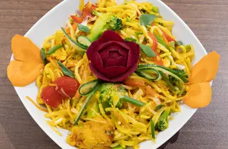 Makaron Singapur z serem Paneer 400g