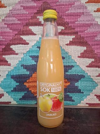 Sok tłoczony jabłko
