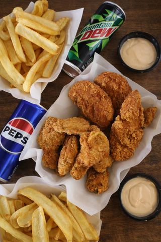 COMBO XXL + 2 Bauturi