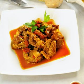 Cabri Sauté Au Légumes