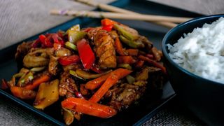 File de cod în sos picant